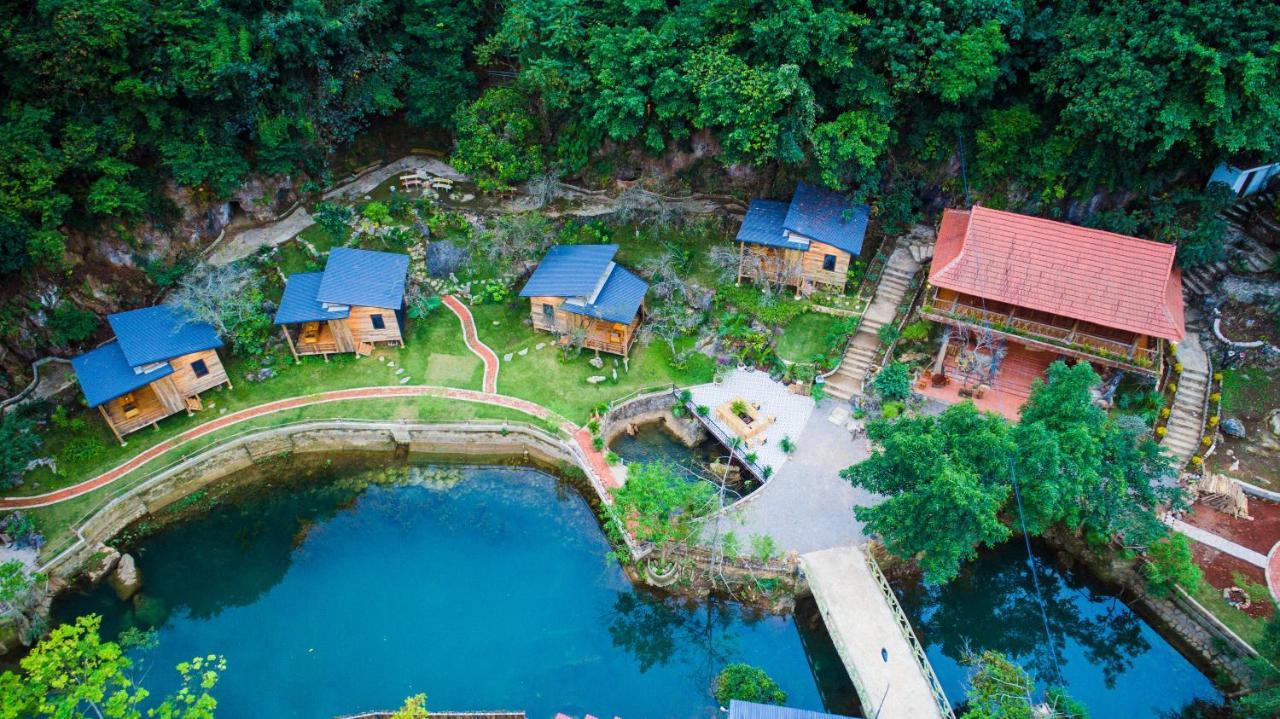 House By Lake Hotel Moc Chau Kültér fotó
