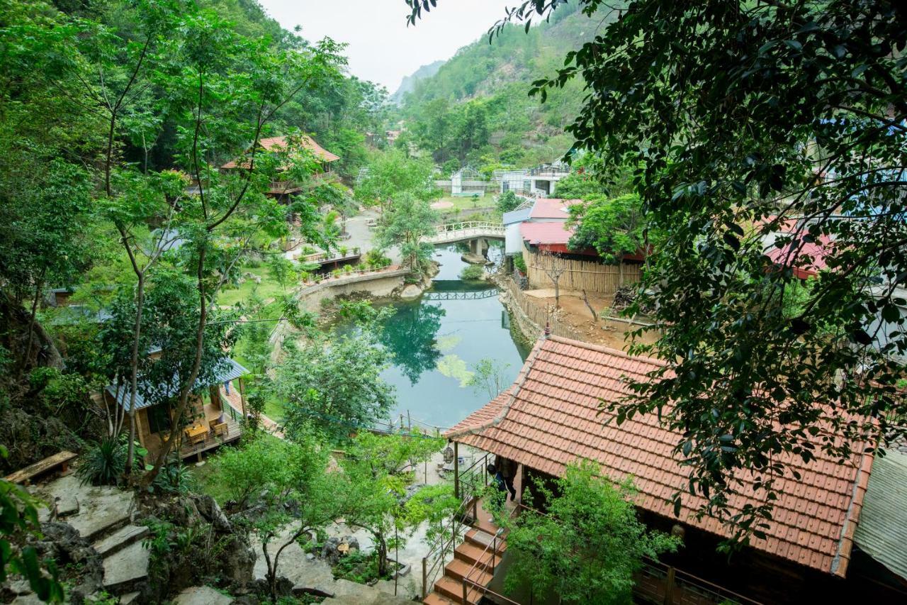House By Lake Hotel Moc Chau Kültér fotó