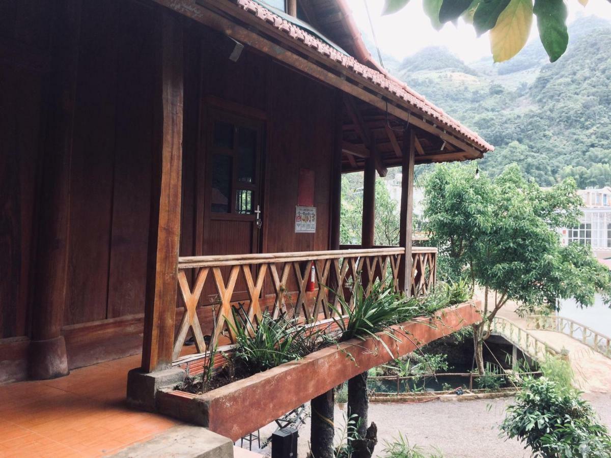 House By Lake Hotel Moc Chau Kültér fotó